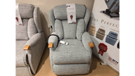 Small Knuckle Single Motor Riser Recliner