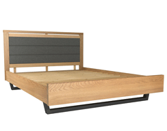 4'6 Upholstered Bed